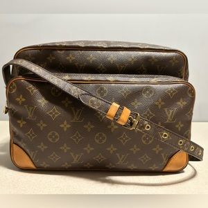 💯 Authentic Louis Vuitton Nile GM Monogram Canvas Leather& XL dust bag